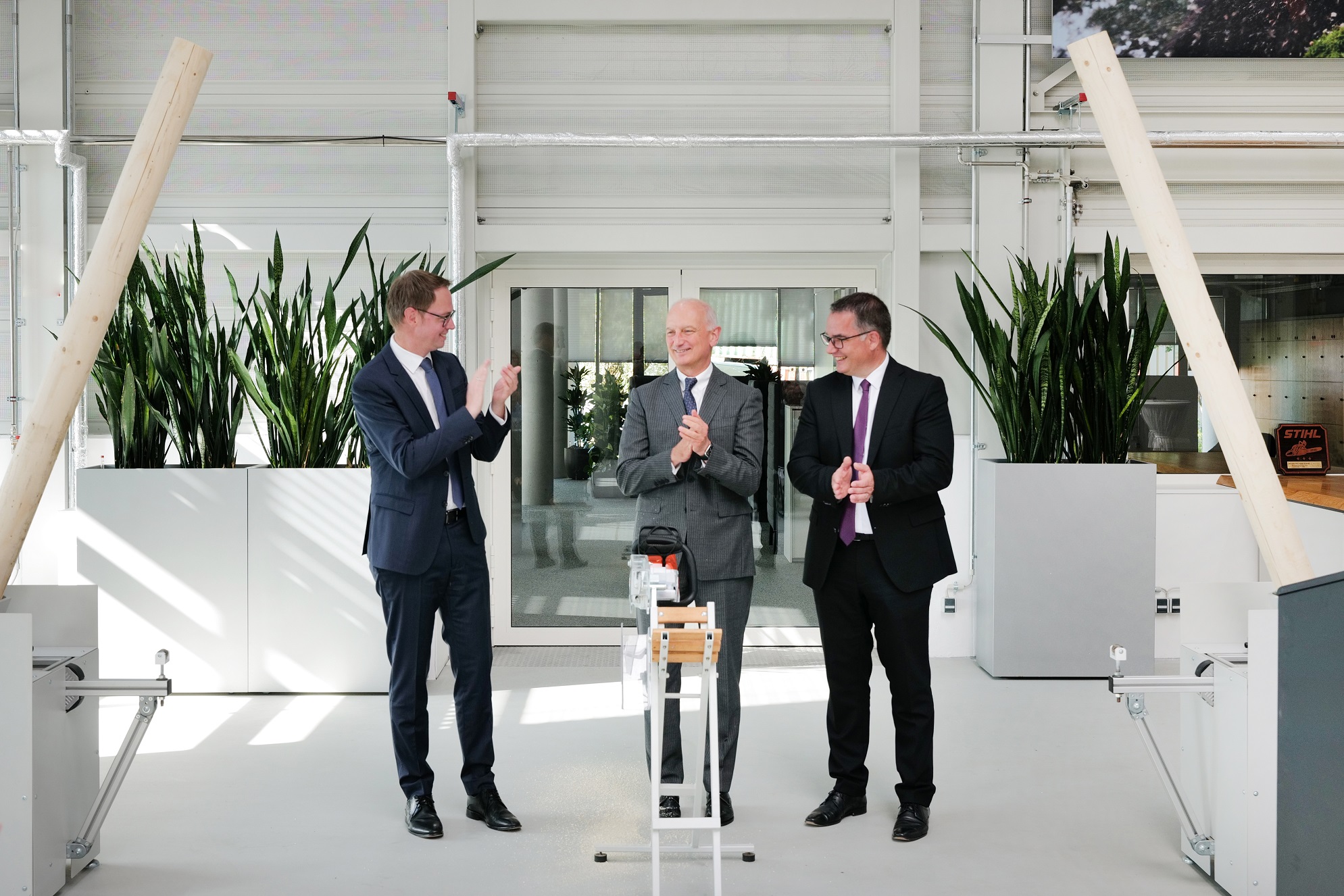 Officiële opening van het nieuwe STIHL gebouw voor speciale machinebouw