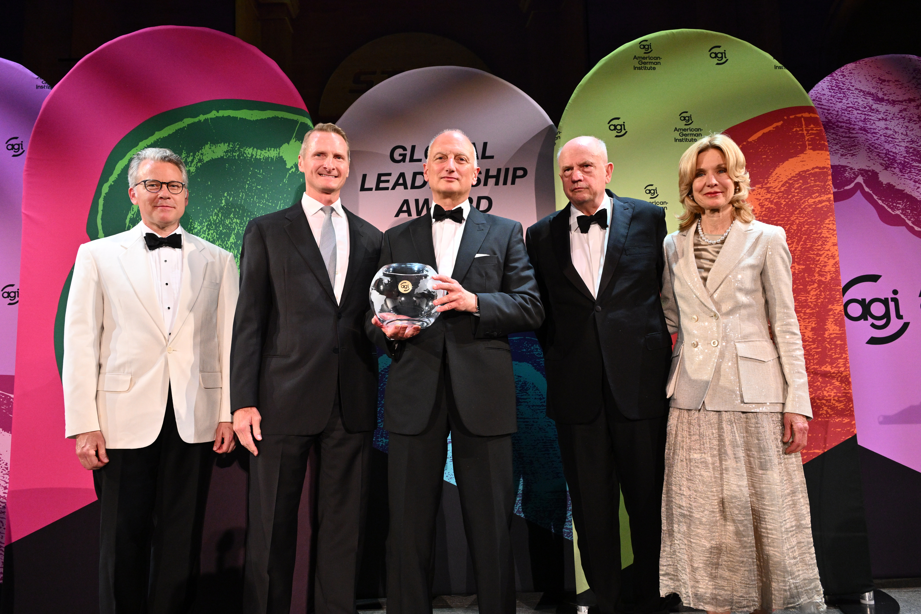 Dr. Nikolas Stihl ontvangt Global Leadership Award